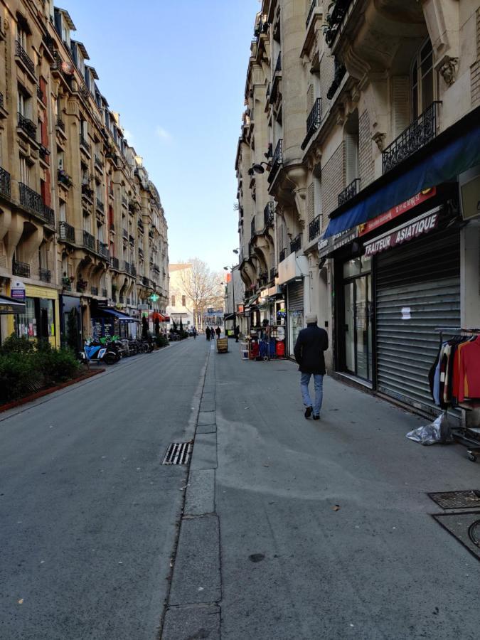 Appartamento Charmant Studio Fonctionnel Parigi Esterno foto